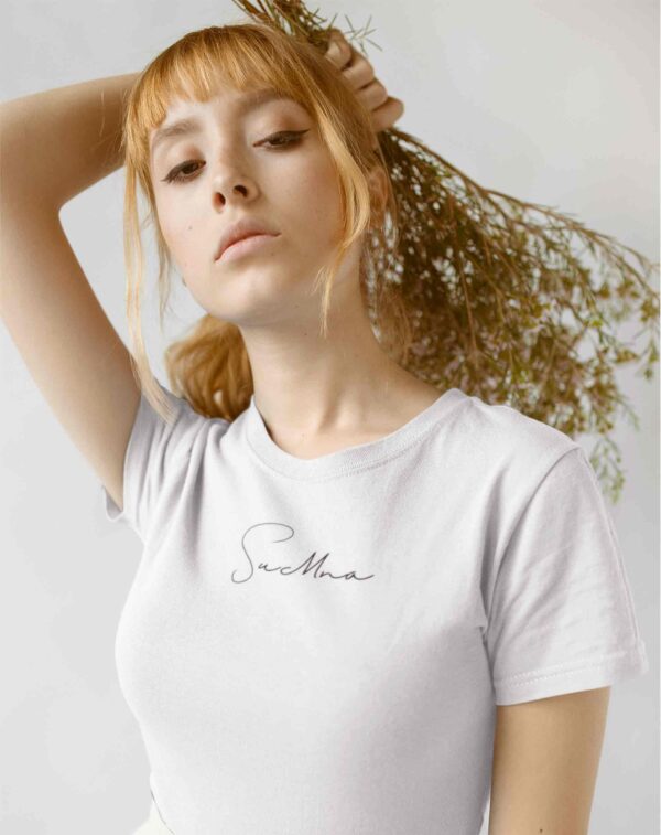 Playera blanca estampada mujer
