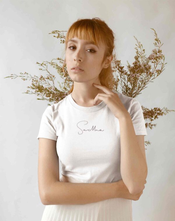 Playera blanca estampada mujer - Image 2