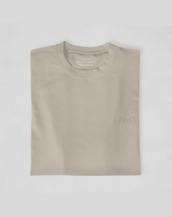 Playera manga corta beige - Image 2