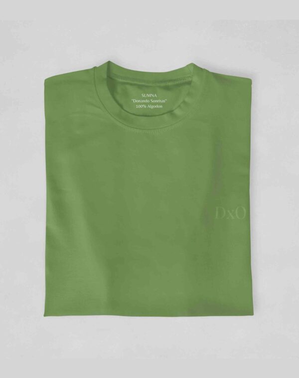Playera manga corta verde - Image 2